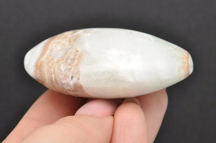 * KALCYT KARAIBSKI PAKISTAN NIESAMOWITY EFEKTOWNY MINERAŁ NATURALNY GKK01 *