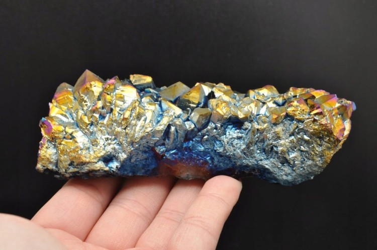 * KWARC TYTAN AURA BRAZYLIA DOBRA JAKOŚĆ NATURALNY MINERAŁ NR 18 *