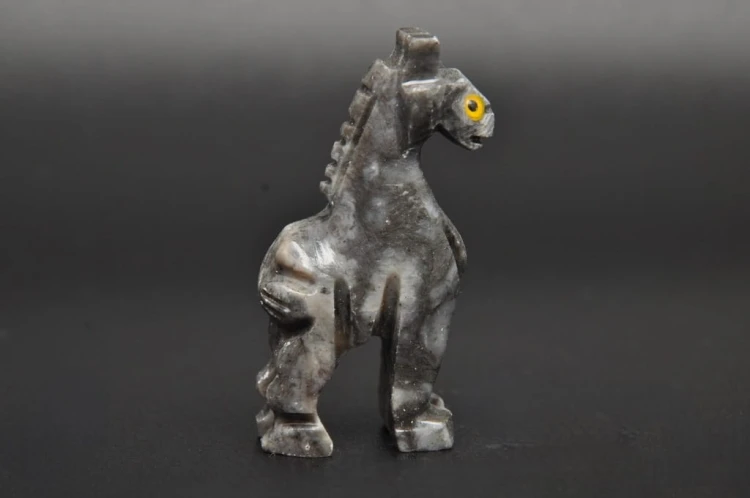 * STEATYT KAMIEŃ MYDLANY PERU FIGURKA ŻYRAFA SŁODKA POLEROWANA FIGURKA 17 *