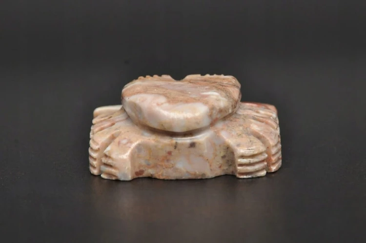 * STEATYT KAMIEŃ MYDLANY PERU FIGURKA KRAB SUPER BARWA MINERAŁ NR 8 *