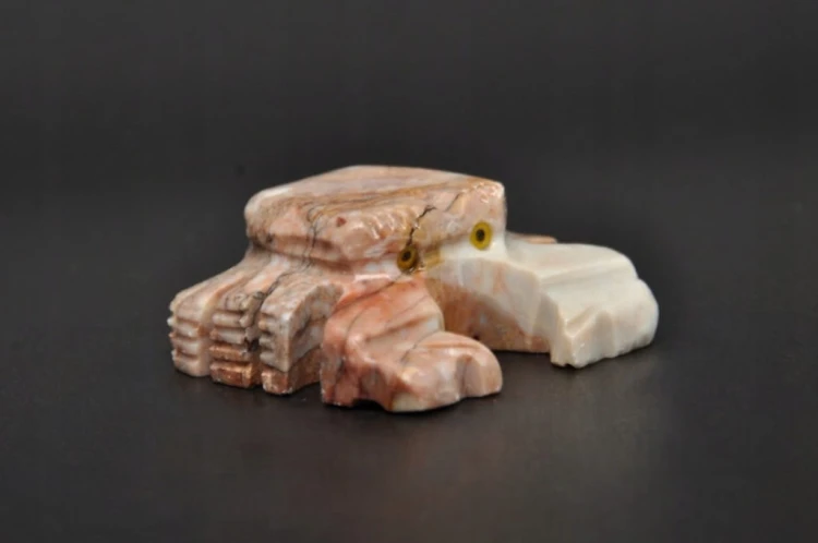 * STEATYT KAMIEŃ MYDLANY PERU FIGURKA KRAB SUPER BARWA MINERAŁ NR 8 *