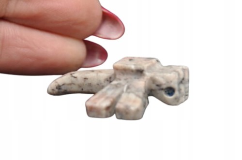 * STEATYT KAMIEŃ MYDLANY FIGURKA WAŻKA RECZNIE ROBIONA FIGURKA NR 41 *