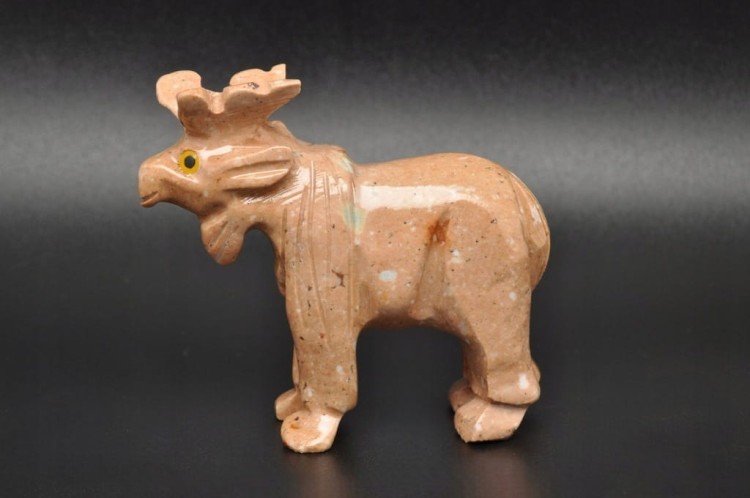 * STEATYT KAMIEŃ MYDLANY FIGURKA RENIFER JASNY KOLOR PIĘKNA OZDOBA NR 10 *