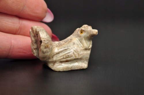 * STEATYT KAMIEŃ MYDLANY FIGURKA PTAK CIEKAWY KSZTAŁT JASNA BARWA NR 33 *