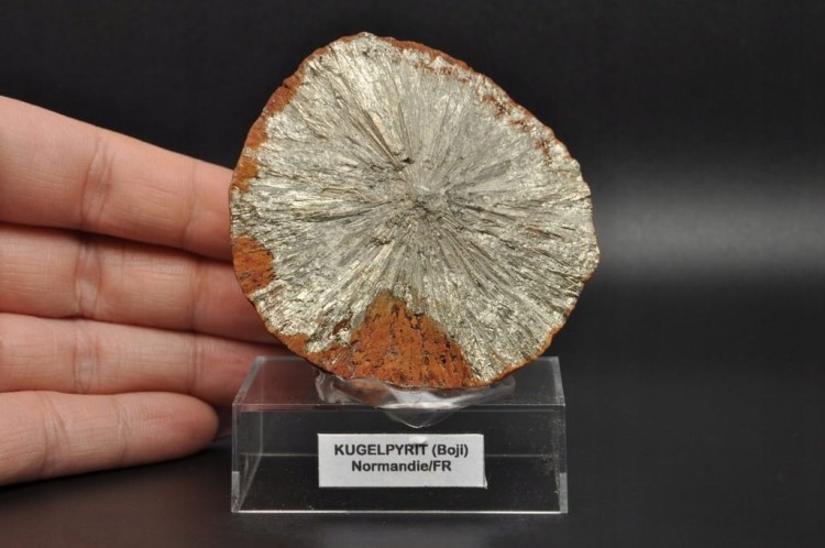 * KULA PIRYTOWA FRANCJA NIESAMOWITY MINERAŁ ZŁOTY KOLOR ŚLICZNY POŁYSK NR 2