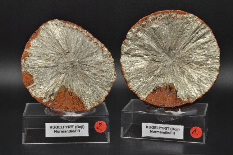 * KULA PIRYTOWA FRANCJA NIESAMOWITY MINERAŁ ZŁOTY KOLOR ŚLICZNY POŁYSK NR 2