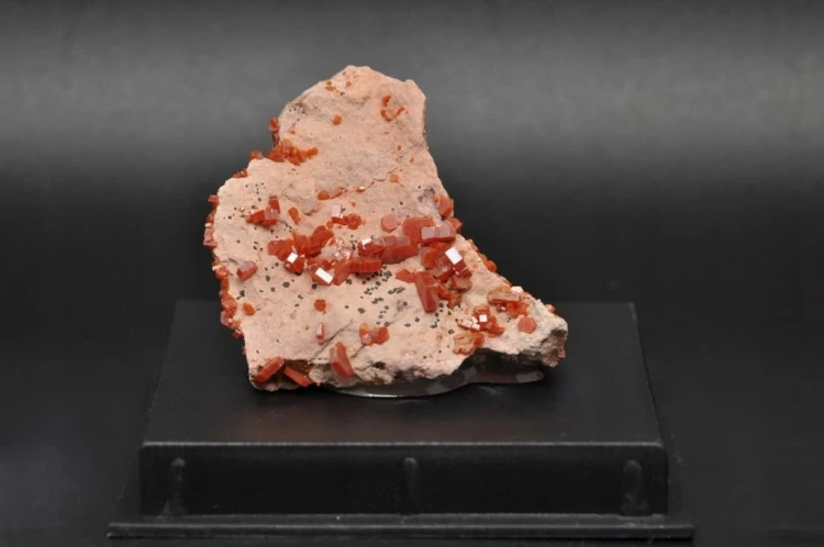 * WANADYNIT MAROKO ŚLICZNY MINERAŁ NATURALNY W PUDEŁKU NR 20 *