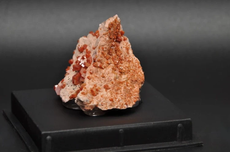 * WANADYNIT MAROKO ŚLICZNY MINERAŁ NATURALNY W PUDEŁKU NR 20 *