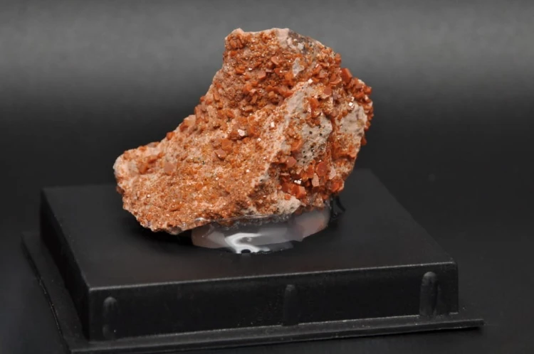 * WANADYNIT MAROKO ŚLICZNY MINERAŁ NATURALNY W PUDEŁKU NR 20 *