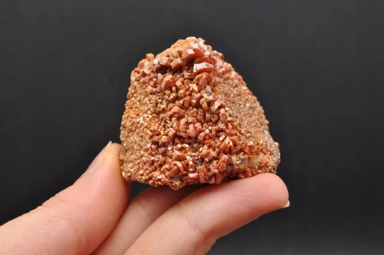 * WANADYNIT MAROKO ŚLICZNY OKAZ NATURALNY MINERAŁ NR 6 *