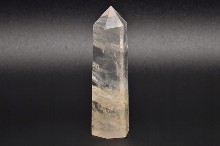 * KRYSZTAŁ GÓRSKI PRZEŹROCZYSTY MINERAŁ CZYSTY KAMIEŃ OBELISK WIEŻA NR 11 *