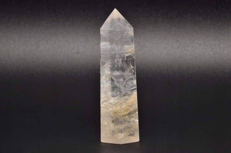 * KRYSZTAŁ GÓRSKI PRZEŹROCZYSTY MINERAŁ CZYSTY KAMIEŃ OBELISK WIEŻA NR 11 *