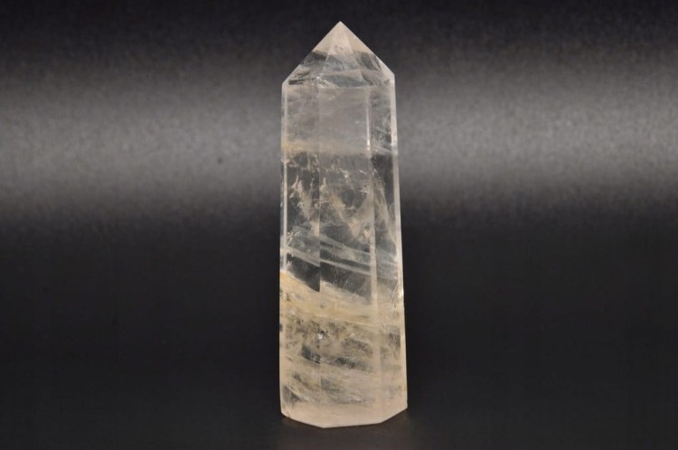 * KRYSZTAŁ GÓRSKI PRZEŹROCZYSTY MINERAŁ CZYSTY KAMIEŃ OBELISK WIEŻA NR 11 *