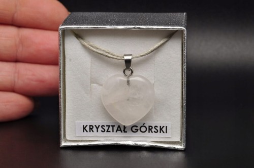 * KRYSZTAŁ GÓRSKI SERCE MAŁE UROCZE SERDUSZKO ZJAWISKOWA ZAWIESZKA OKAZ 56