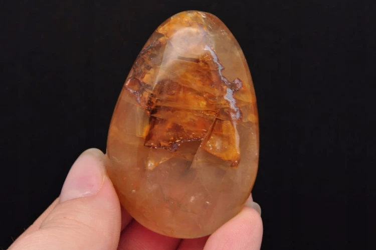 * KWARC Z LIMONITEM MINERAŁ DO MASAŻU SZLIFOWANY POLEROWANY OKAZ NR 2 *