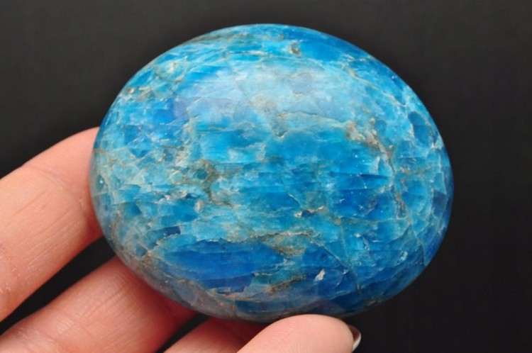 * APATYT DO MASAŻU URODZIWY MINERAŁ DLA WYJĄTKOWEJ OSOBY NR AP01 *