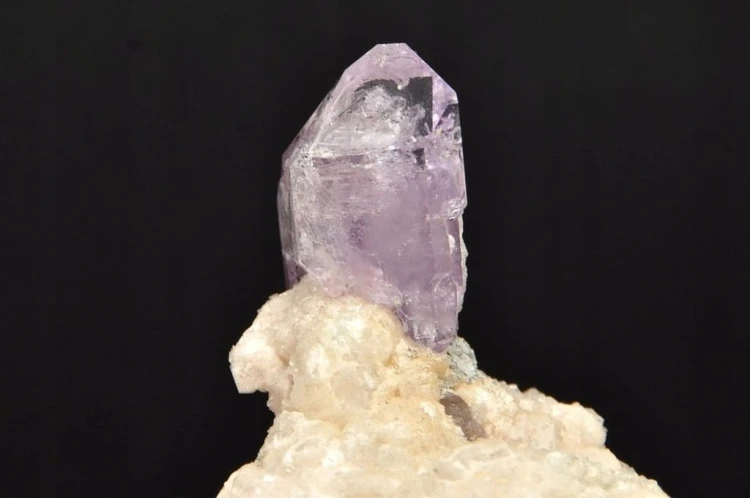 * AMETYST KRYSZTAŁ NA MATRIXIE MEKSYK PRZEPIĘKNY MINERAŁ NR 1 *