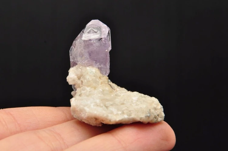 * AMETYST KRYSZTAŁ NA MATRIXIE MEKSYK PRZEPIĘKNY MINERAŁ NR 1 *