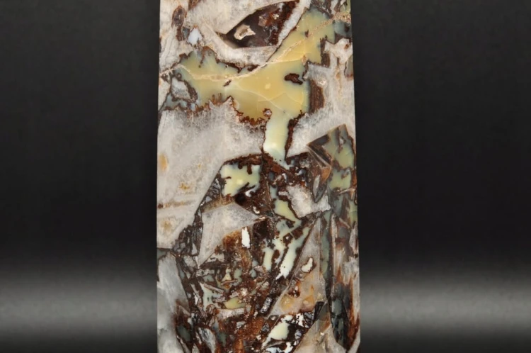 * CHALCEDON OPAL BREKCJA WYJĄTKOWY OBELISK JAKO OZDOBA NR 2 *