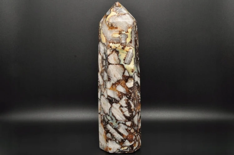 * CHALCEDON OPAL BREKCJA PIĘKNY OBELISK CIEKAWE POŁĄCZENIE MINERAŁÓW NR 1 *