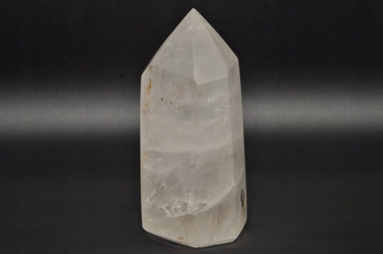 * KRYSZTAŁ GÓRSKI OBELISK WIEŻA SZLIFOWANA BEZBARWNY MINERAŁ NR 7 *