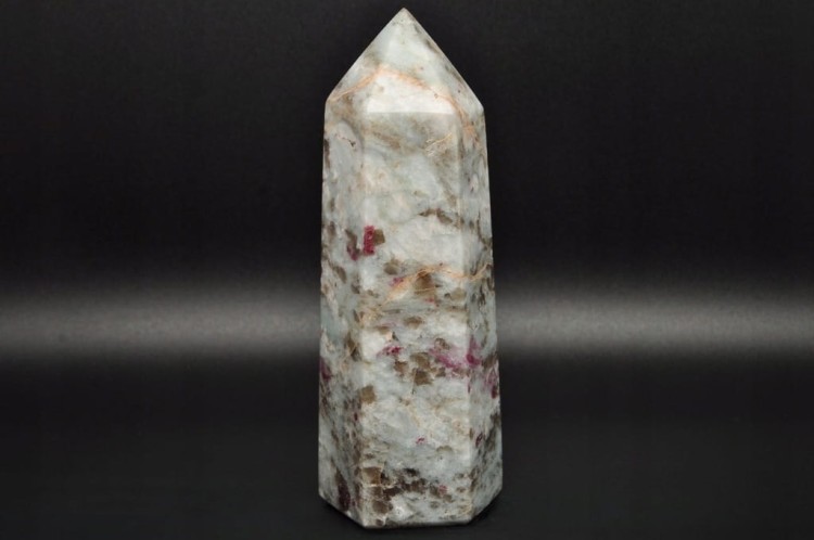 * TURMALIN RÓŻOWY RUBELLIT MADAGASKAR CIEKAWY KAMIEŃ DO KOLEKCJI OBELISK 2