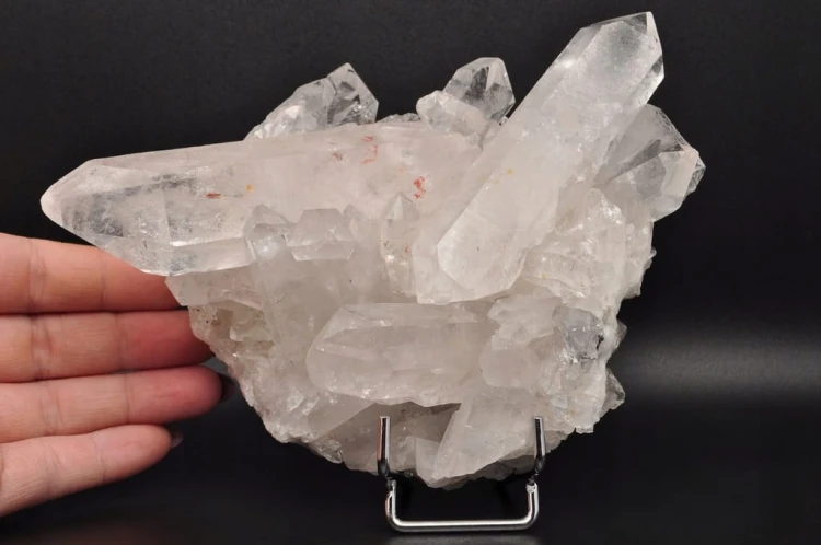 * KRYSZTAŁ GÓRSKI BRAZYLIA SUPER PRZEKRÓJ BEZBARWNY MINERAŁ SZCZOTKA NR 3