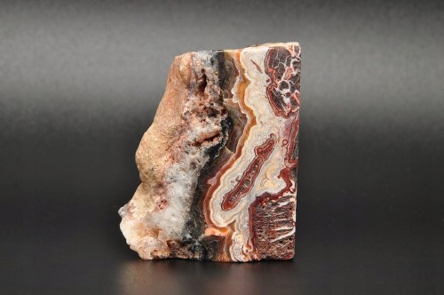 * AGAT CHINY UROKLIWY OKAZ NATURALNY MINERAŁ NR 2 *