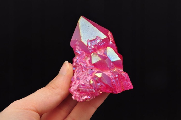 * KWARC RÓŻOWY PINK AURA KRYSZTAŁ GÓRSKI BRAZYLIA UROCZY MINERAŁ NR 13 *