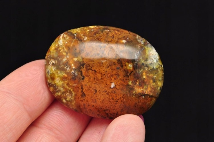 * OPAL ZIELONY MADAGASKAR ZIELONO-BRĄZOWY MINERAŁ INTERESUJĄCY WZÓR NR 1 *