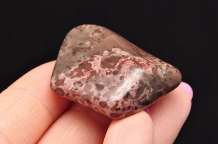 * JASPIS LEOPARDZI AFRYKA BĘBNOWANY POLEROWANY SZLIFOWANY MINERAŁ NR L10 *