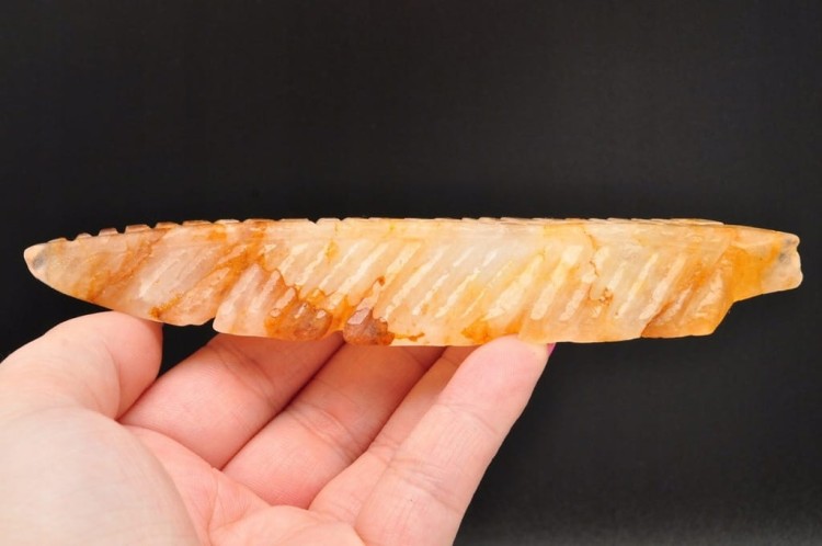 * KWARC Z LIMONITEM ZJAWISKOWE PIÓRKO PIĘKNE PIÓRO DELIKATNY KOLOR NR 5 *