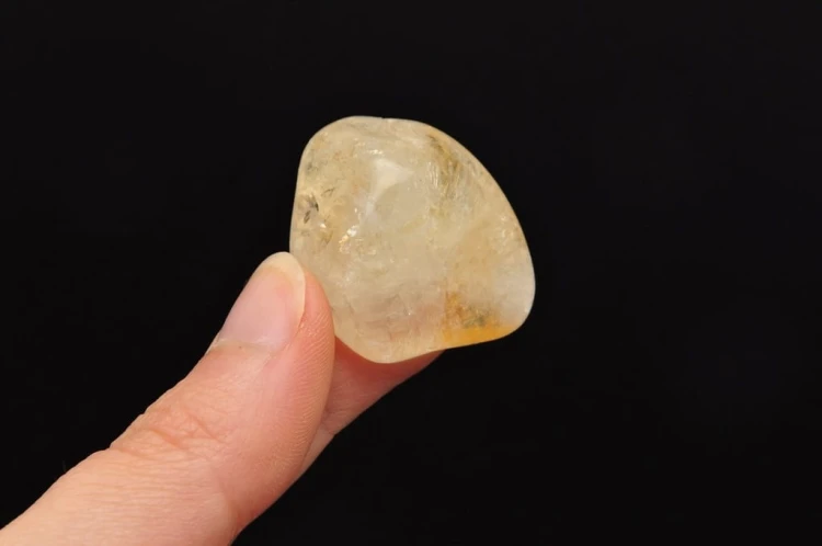 * CYTRYN WYJĄTKOWY MAŁY MINERAŁ DO RĘKI SZLIFOWANY OKAZ NR CB08 *