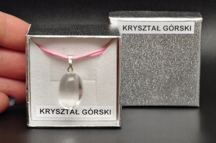 * KRYSZTAŁ GÓRSKI ZAWIESZKA BARDZO CZYSTY MINERAŁ BIŻUTERIA NR 91 *