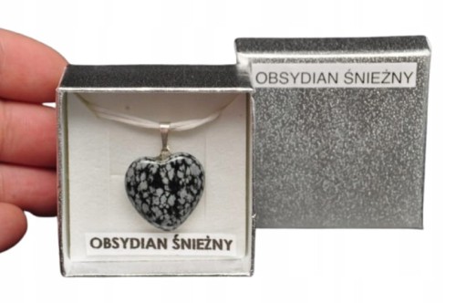 * OBSYDIAN ŚNIEŻNY ZAWIESZKA SERCE DOBRA JAKOŚĆ CIEKAWY PRZEKRÓJ NR 75 *