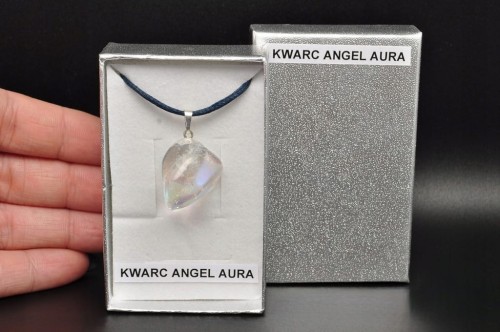 * KWARC ANGEL AURA ZAWIESZKA W PUDEŁKU BARDZO ŁADNY KOLOROWY POŁYSK NR 34 *