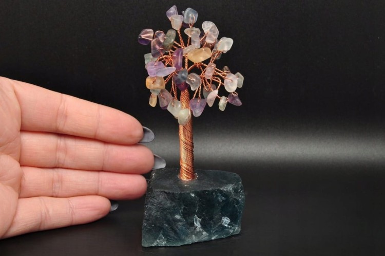 * DRZEWKO SZCZĘŚCIA CHINY FLUORYT ZIELONA BARWA IDEALNE DO KOLEKCJI NR 5 *