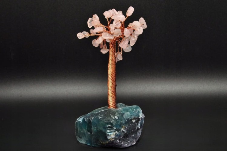 * DRZEWKO SZCZĘŚCIA CHINY FLUORYT KWARC RÓŻOWY ZJAWISKOWE MINERAŁY NR 3 *