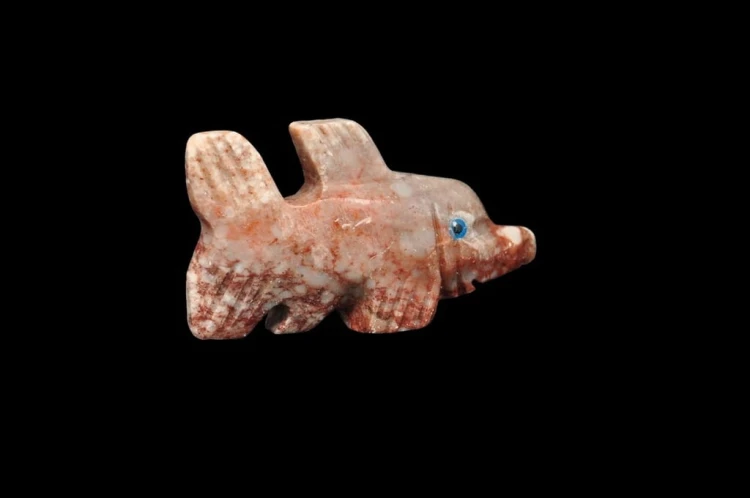 * STEATYT KAMIEŃ MYDLANY PERU FIGURKA RYBA CIEKAWA RZEŹBA NR 45 *