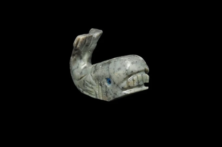 * STEATYT KAMIEŃ MYDLANY PERU MAŁA FIGURKA UROCZY WIELORYB NR 37 *