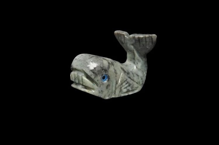 * STEATYT KAMIEŃ MYDLANY PERU MAŁA FIGURKA UROCZY WIELORYB NR 37 *