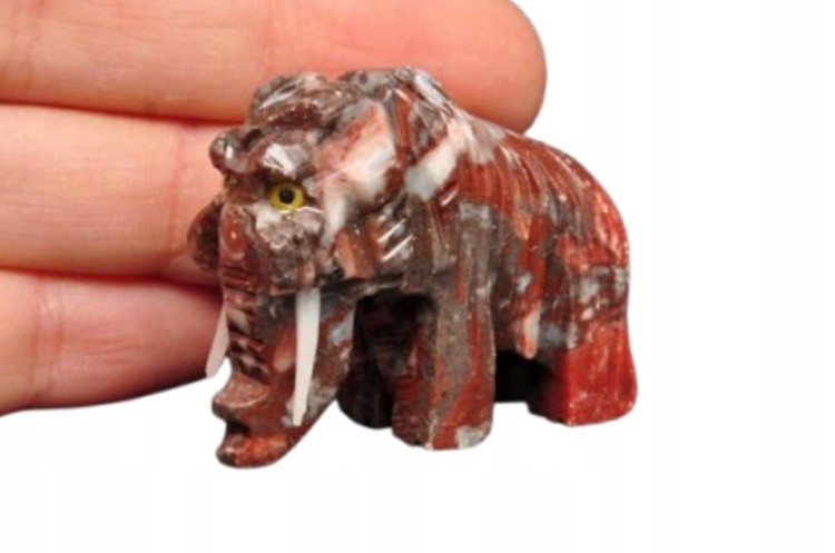 * STEATYT KAMIEŃ MYDLANY PERU FIGURKA MAMUT CIEMNA BARWA NR 20 *