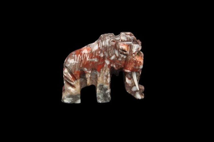 * STEATYT KAMIEŃ MYDLANY PERU FIGURKA MAMUT CIEMNA BARWA NR 20 *