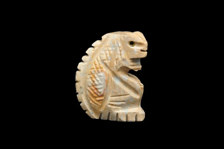 * STEATYT KAMIEŃ MYDLANY FIGURKA JASZCZURKA INTERESUJĄCY OKAZ NR 2 *