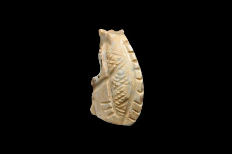 * STEATYT KAMIEŃ MYDLANY FIGURKA JASZCZURKA INTERESUJĄCY OKAZ NR 2 *