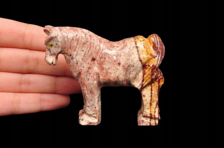 * STEATYT KAMIEŃ MYDLANY PIĘKNA FIGURKA KOŃ ŚLICZNY WZÓR NR 17 *