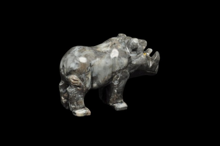 * STEATYT KAMIEŃ MYDLANY CIEMNY KAMIEŃ CIEKAWA FIGURKA GUZIEC NR 19 *