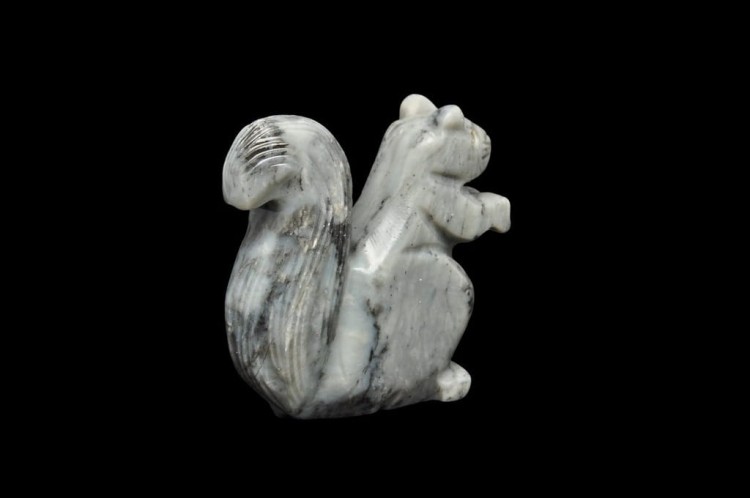 * STEATYT KAMIEŃ MYDLANY UROKLIWA FIGURKA WIEWIÓRKA PIĘKNA OZDOBA NR 21 *