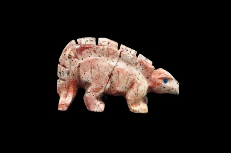 * STEATYT KAMIEŃ MYDLANY INTERESUJĄCA FIGURKA DINOZAUR NR 25 *