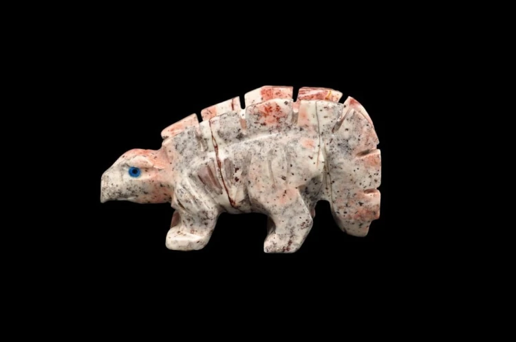 * STEATYT KAMIEŃ MYDLANY INTERESUJĄCA FIGURKA DINOZAUR NR 25 *